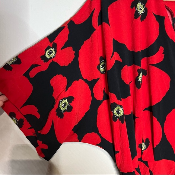 NWT ELOQUII WIDE LEG FLORAL RED JUMPSUIT SIZE 14 - Picture 8 of 12